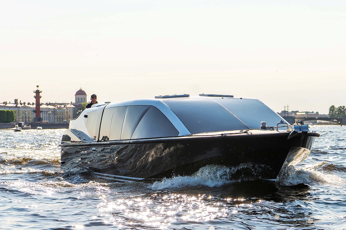Аренда luxury tender Chudo Lodka в Санкт-Петербурге